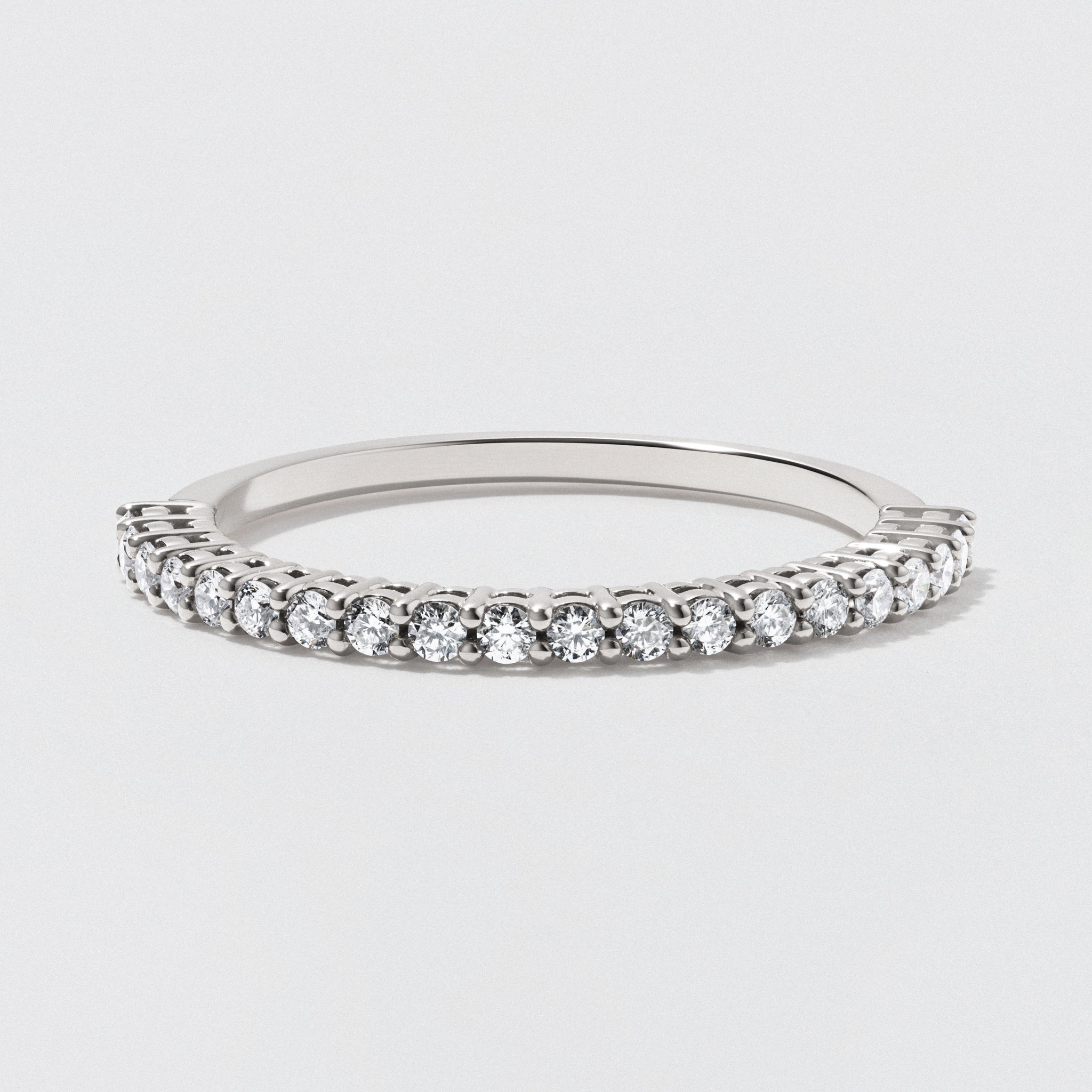 Thin white gold hot sale diamond wedding band